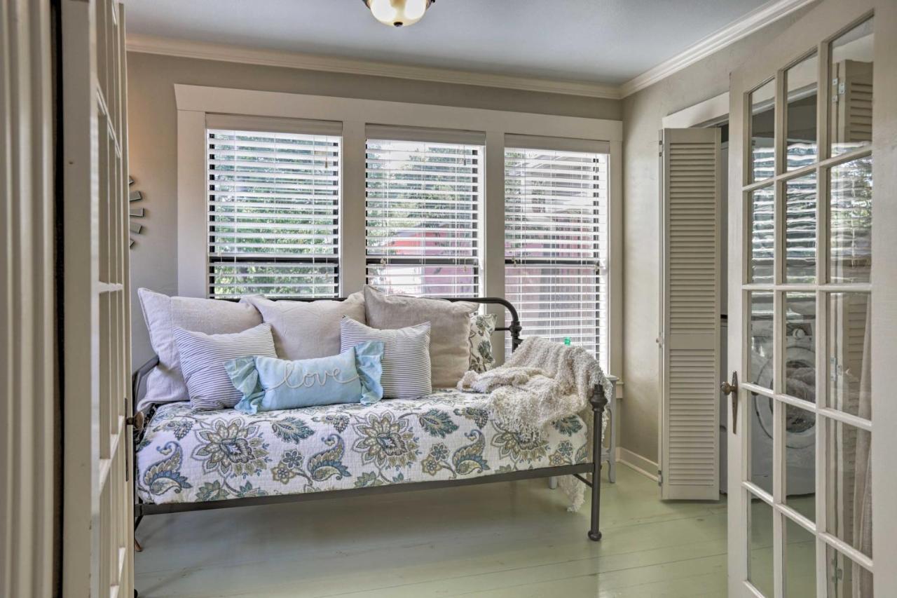 Fredericksburg Cottage With Grill - Walk To Main St! Extérieur photo